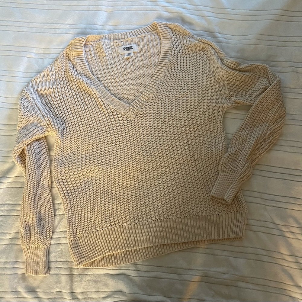 VS oversized sweater